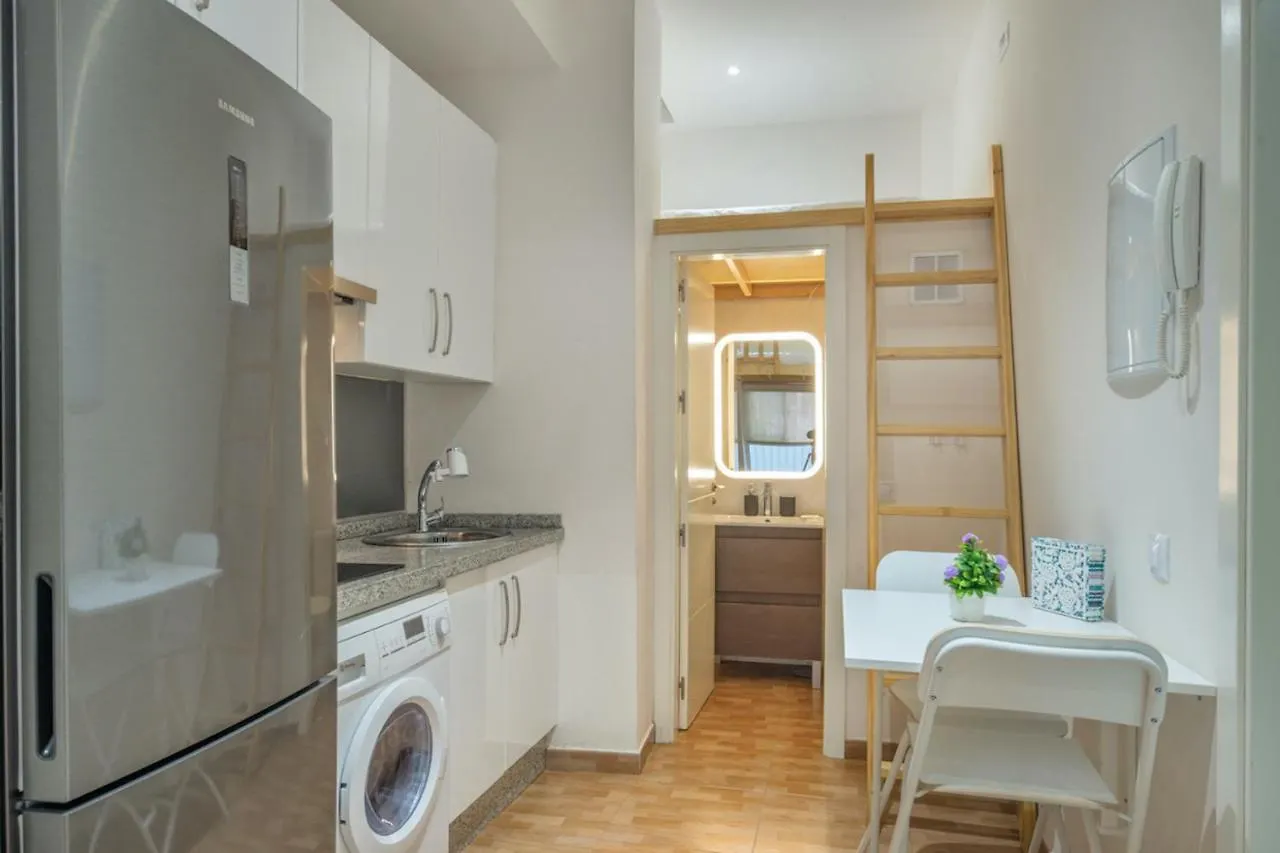 Mosquera One Studio 0*, Màlaga Španělsko